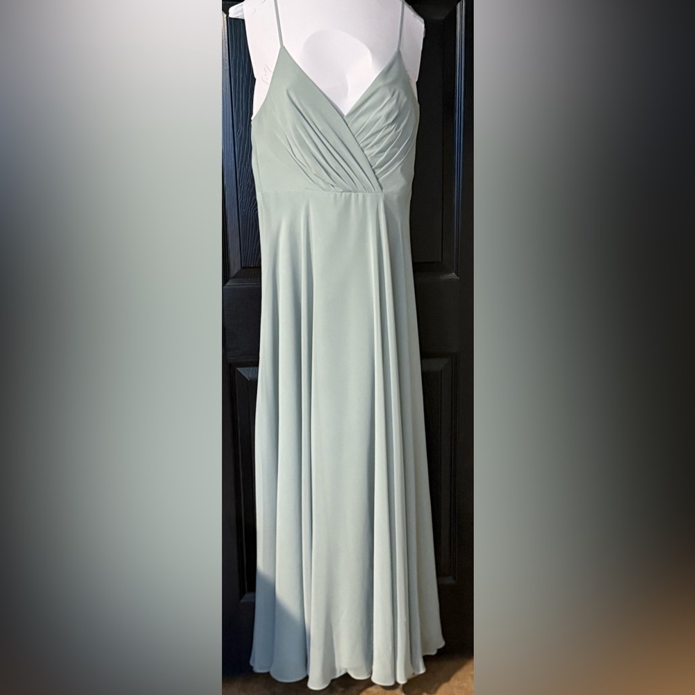 David's Bridal Light Green/sage  Dress